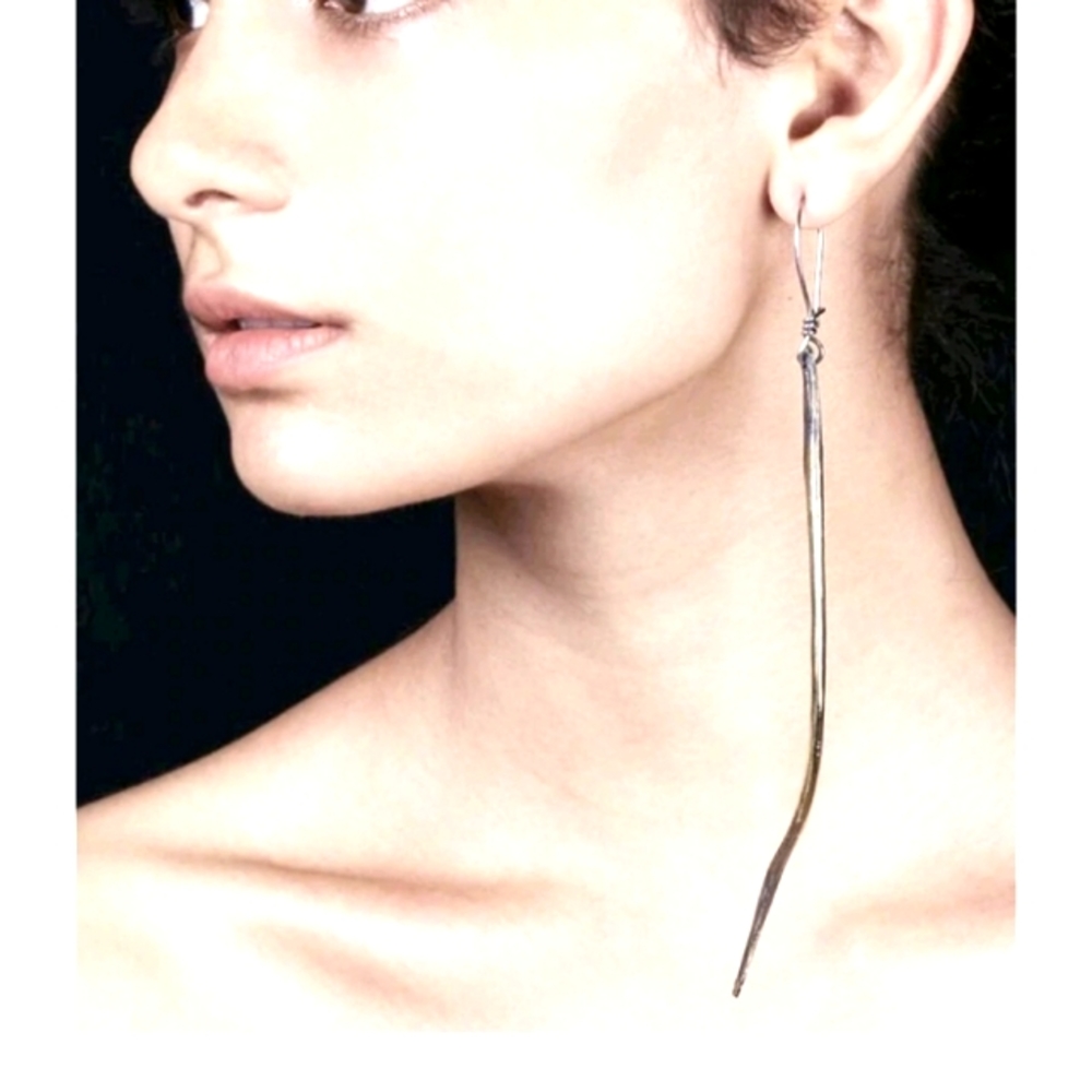 Eleven44 baby alligator rib earrings